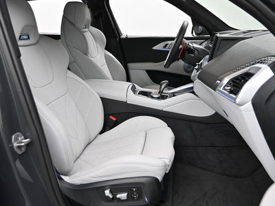 2025 BMW XM — фото 10