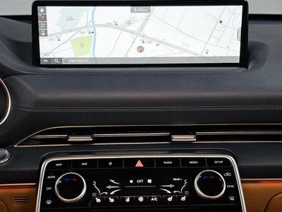 2021 Genesis GV80 thumbnail 14