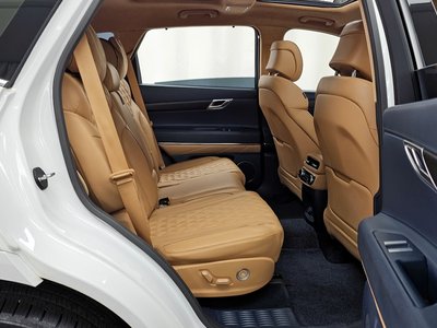 2021 Genesis GV80 thumbnail 12