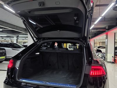 AUDI Q8 - 8