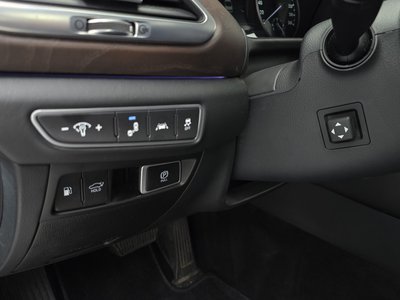 2021 Genesis G90 thumbnail 30