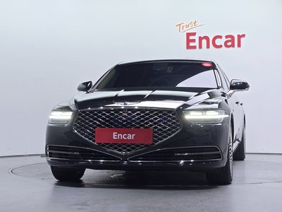 2021 Genesis G90 photo 2
