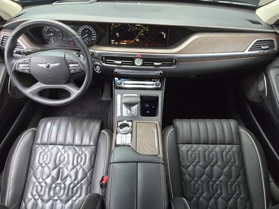 2021 Genesis G90 photo 5