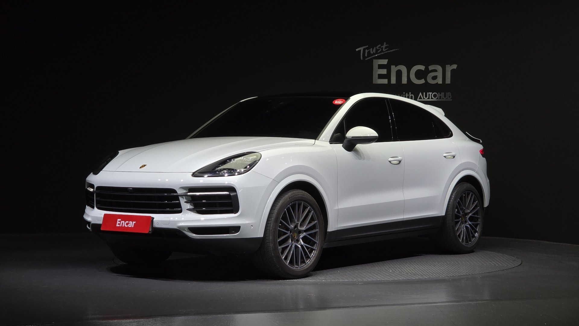 PORSCHE CAYENNE - View 1