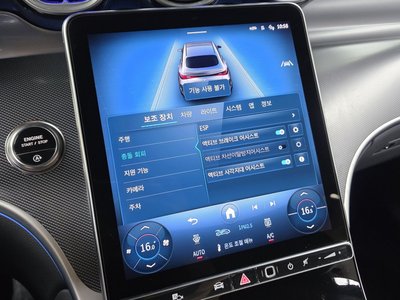 2025 Mercedes-BENZ GLC 缩略图 31