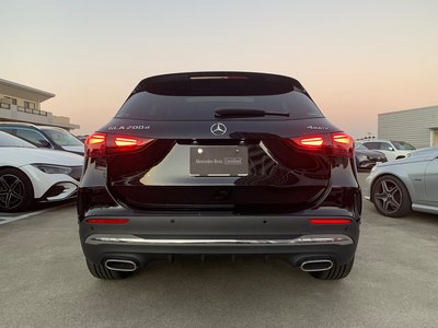 MERCEDES-BENZ GLA - 5