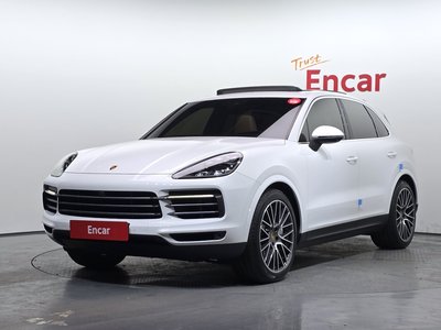 PORSCHE CAYENNE - 1