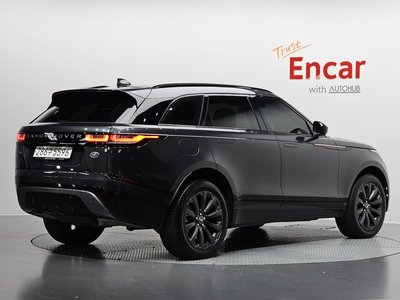 LAND ROVER RANGE ROVER VELAR - 3