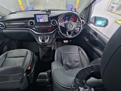 MERCEDES-BENZ V-CLASS - 3