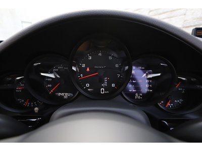 صورة مصغرة 45 لـ 2018 Porsche 911