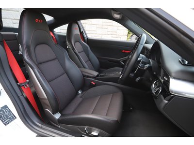 صورة مصغرة 40 لـ 2018 Porsche 911