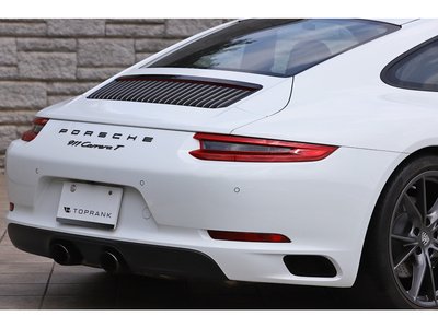 صورة مصغرة 30 لـ 2018 Porsche 911