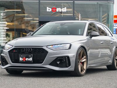 AUDI RS4 - 9
