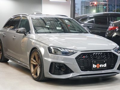 AUDI RS4 - 6