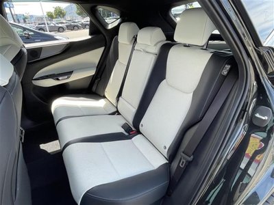 2025 Lexus NX — миниатюра 36