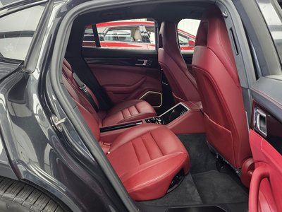 2022 Porsche PANAMERA 缩略图 18
