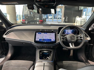 MERCEDES-BENZ E-CLASS - 9