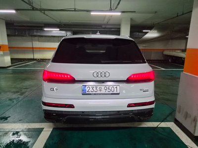 AUDI Q7 - 2