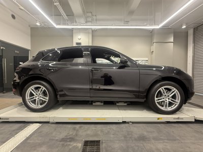 PORSCHE MACAN - 3