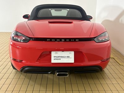 PORSCHE 718 BOXSTER - 6