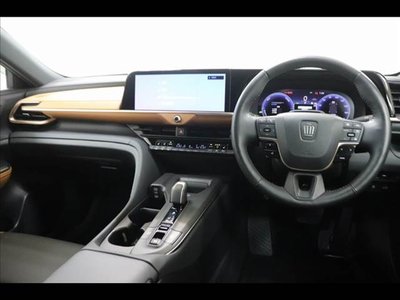 صورة 2 لـ 2023 Toyota CROWN CROSSOVER