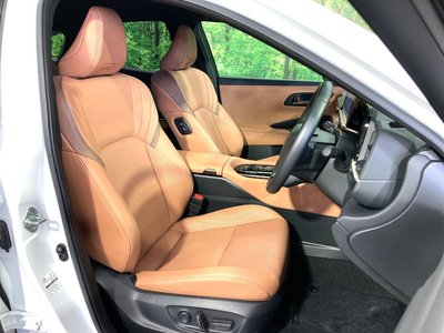 TOYOTA CROWN SPORT - 8