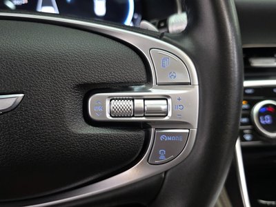 2021 Genesis GV80 thumbnail 18