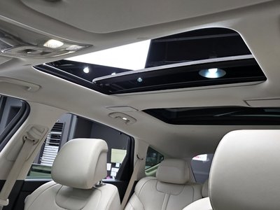 2021 Genesis GV80 thumbnail 19