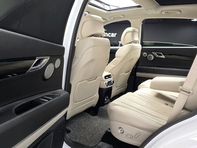 2021 Genesis GV80 thumbnail 11