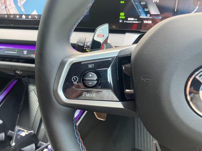 2025 BMW X3 — миниатюра 28