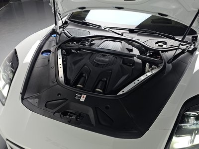 PORSCHE PANAMERA - 7