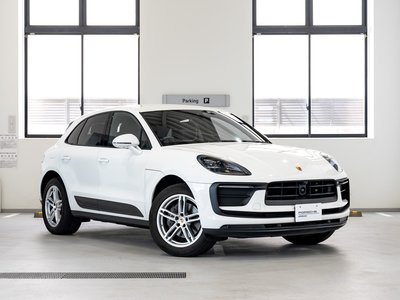 PORSCHE MACAN - 7