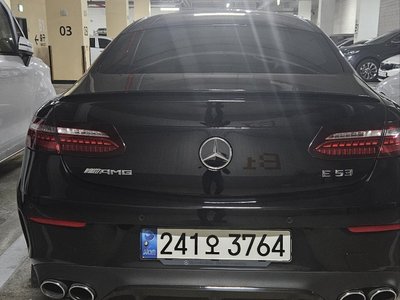 MERCEDES-BENZ E-CLASS - 4