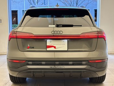 AUDI Q8 E-TRON - 8