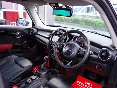 صورة 10 لـ 2016 MINI COOPER