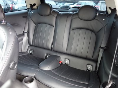 2016 MINI COOPER — миниатюра 32