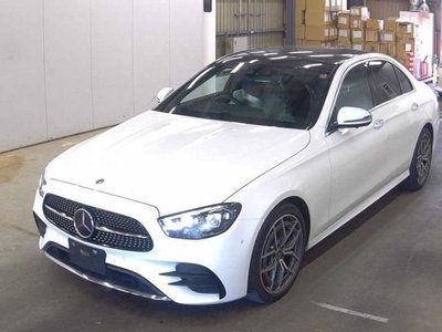 MERCEDES-BENZ E-CLASS - 1