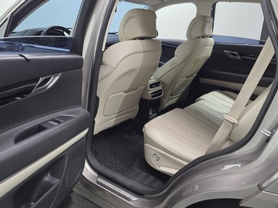 2020 Genesis GV80 thumbnail 18