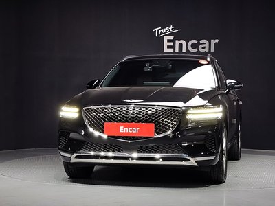 2022 Genesis GV70 photo 2