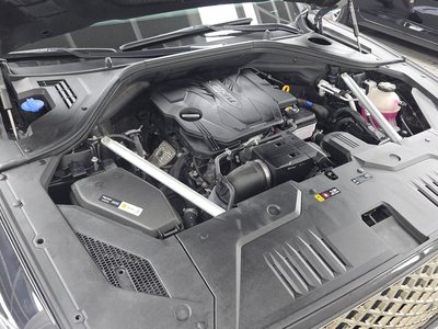 2022 Genesis GV70 photo 7