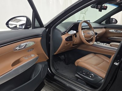 2022 Genesis GV70 photo 10