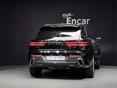 2022 Genesis GV70 photo 4