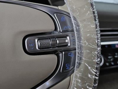 2023 Genesis GV80 — миниатюра 29
