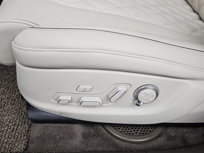 2023 Genesis GV80 — миниатюра 16