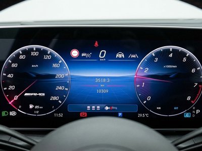صورة 8 لـ 2025 Mercedes-BENZ GLC