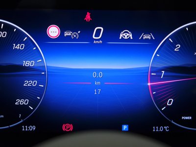 MERCEDES-BENZ GLC - 6