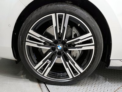 BMW I7 - 6