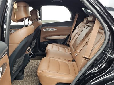 صورة مصغرة 16 لـ 2023 Genesis GV70