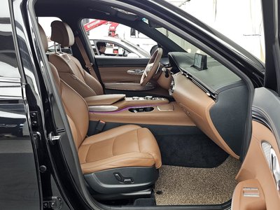صورة مصغرة 17 لـ 2023 Genesis GV70