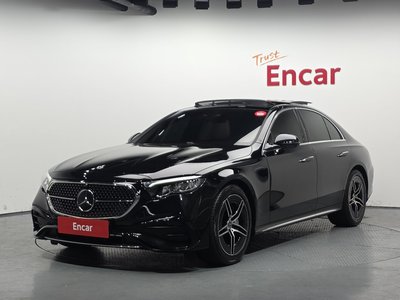 MERCEDES-BENZ E-CLASS - 1